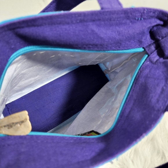 Laurel Burch cat print purse with ribbon and sequin detail - Picture 10 of 13